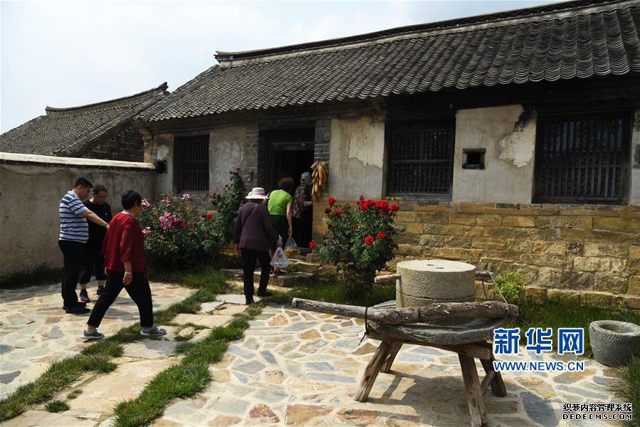 （新华视界）（3）走进红色教育基地--胶东育儿所