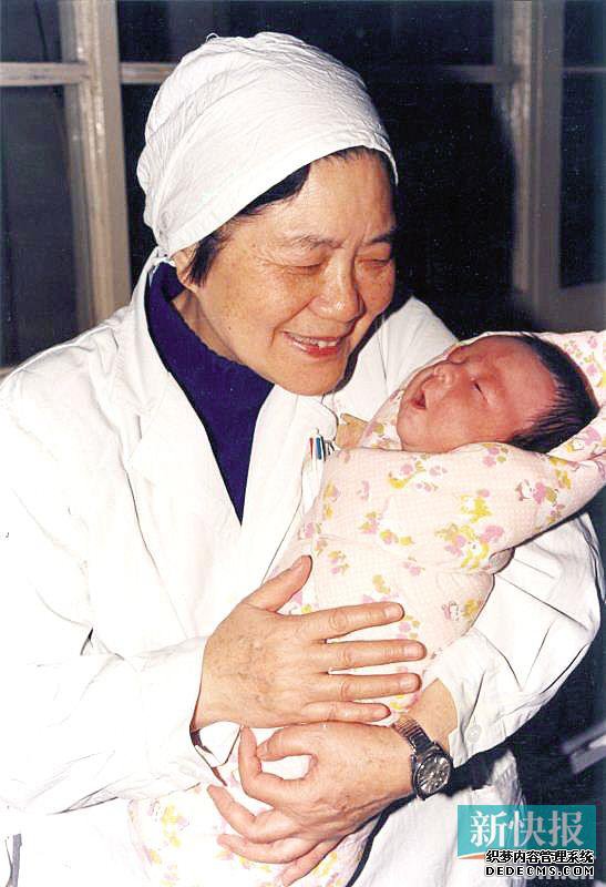 31年前的试管婴儿当上妈妈啦